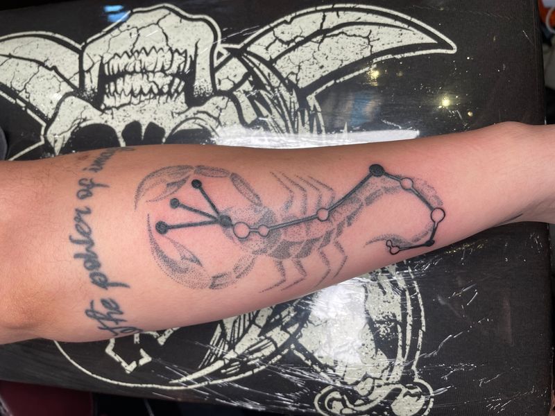 Dotwork — Apollo Studio Los Angeles