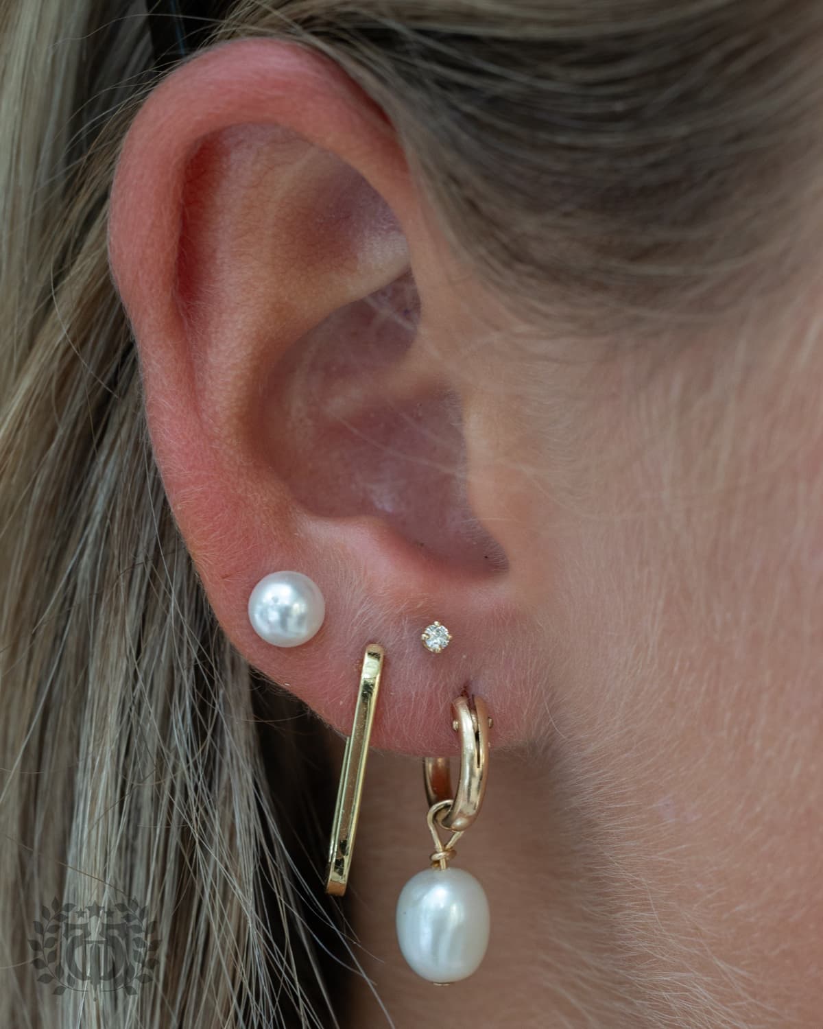Apollo Piercing Studio