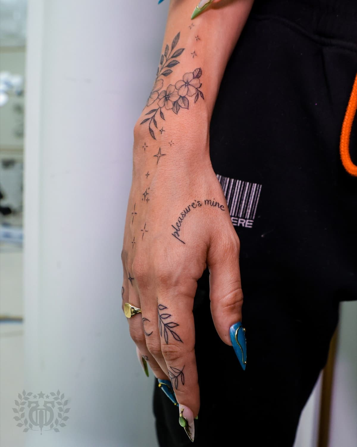 Feminine floral tattoo at Apollo Studio Los Angeles